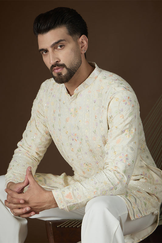 Ethnic Bay Off White Georgette Solid Embroidered Kurta MKU2732