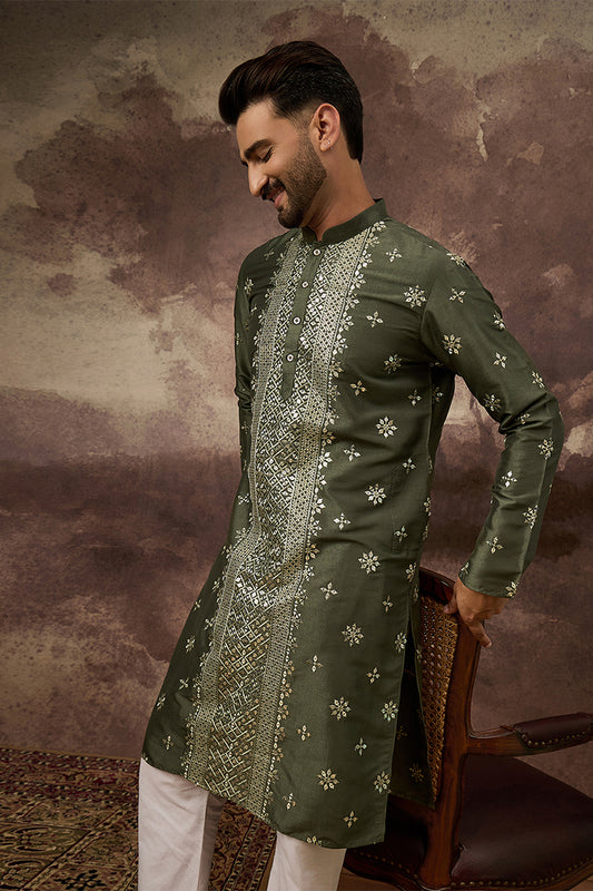 Green Silk Blend Solid Embroidered Straight Kurta MKU1419