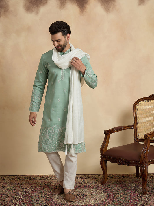 Ethnic Bay Men Green Silk Blend Solid Embroidered Straight Kurta Sets MKPD1783
