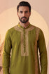 Ethnic Bay Mens Green Silk Blend Solid Emboidered Straight Kurta MKU2313