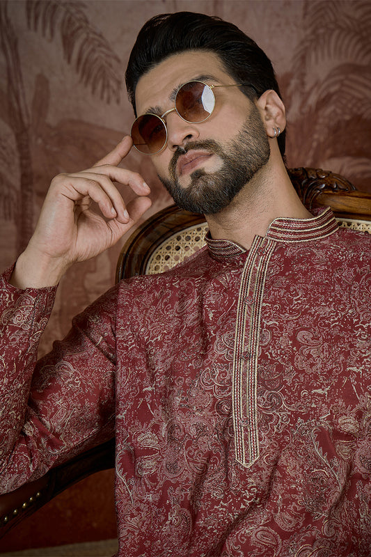 Ethnic Bay Men Maroon Silk Blend Floral Printed Kurta MKU2577