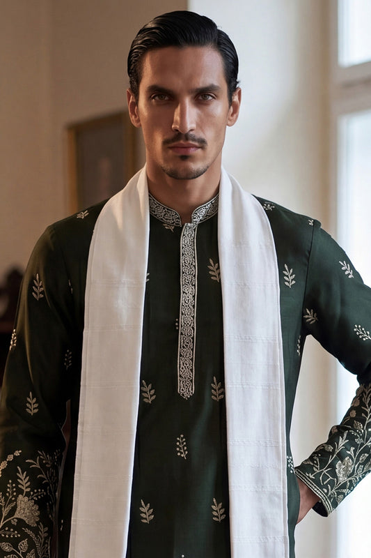 Ethnic Bay Men Olive Chanderi Silk Solid Embroidered Straight Kurta with Dupatta MKUD1319