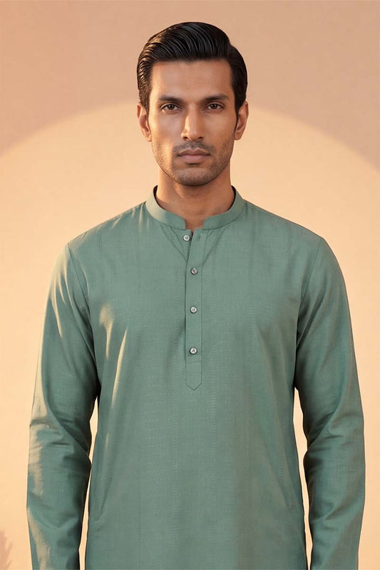 Ethnic Bay Mens Green Silk Blend Solid Solid Kurta With Trousers MKSET2221