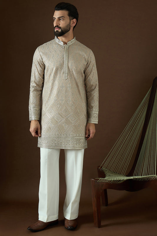 Beige Gerogrtte Solid Embroidered Straight Kurta MKU1875