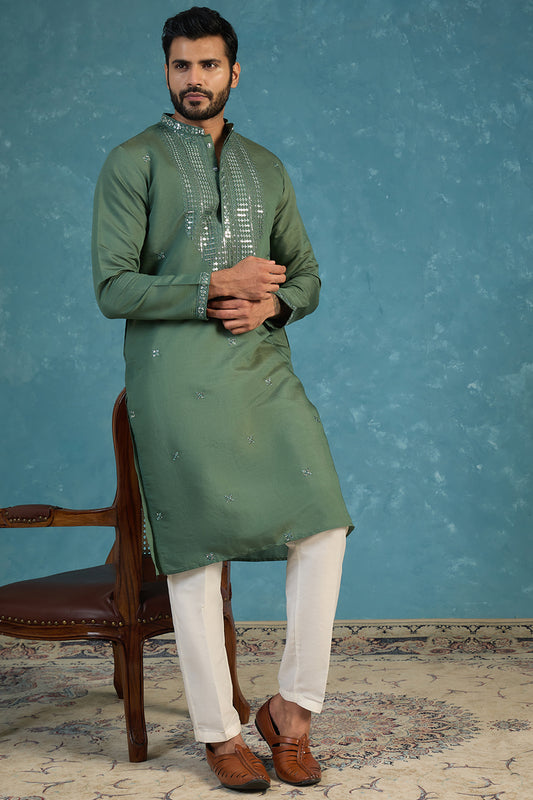 Ethnic Bay Mens Green Silk Blend Solid Emboidered Sequins Kurta MKU2279