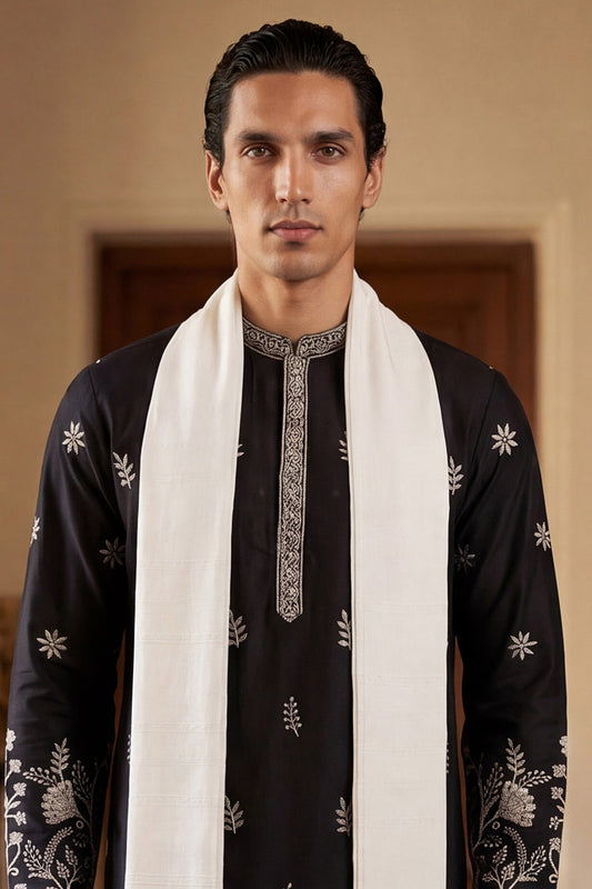 Ethnic Bay Men Black Silk Blend Solid Embroidered Straight Kurta Sets MKUD1782
