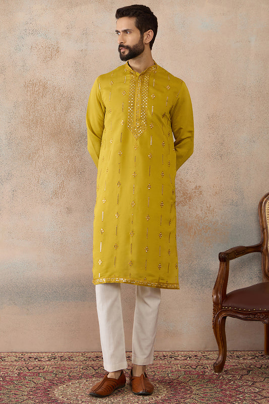 Ethnic Bay Men Yellow Silk Blend Solid Embroidered Kurta MKU2415
