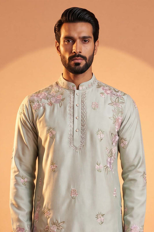 Ethnic Bay Men Green Silk Blend Embroidered Straight Kurta Sets MKSET2402