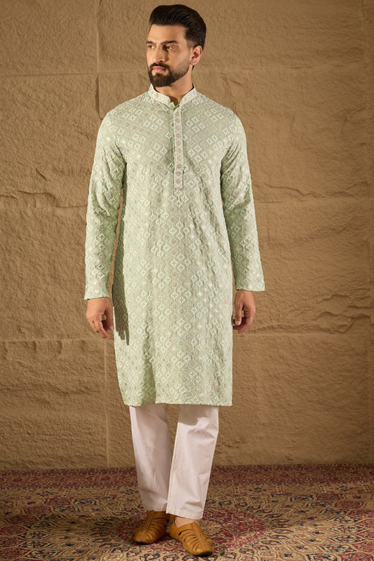 Green Viscose Rayon Solid Embroidered Straight Kurta MKU1238