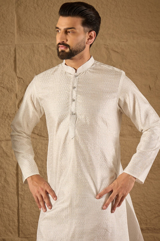 Ethnic Bay White Viscose Rayon Embroidered Mandarin Collar Straight Kurta MKU1286