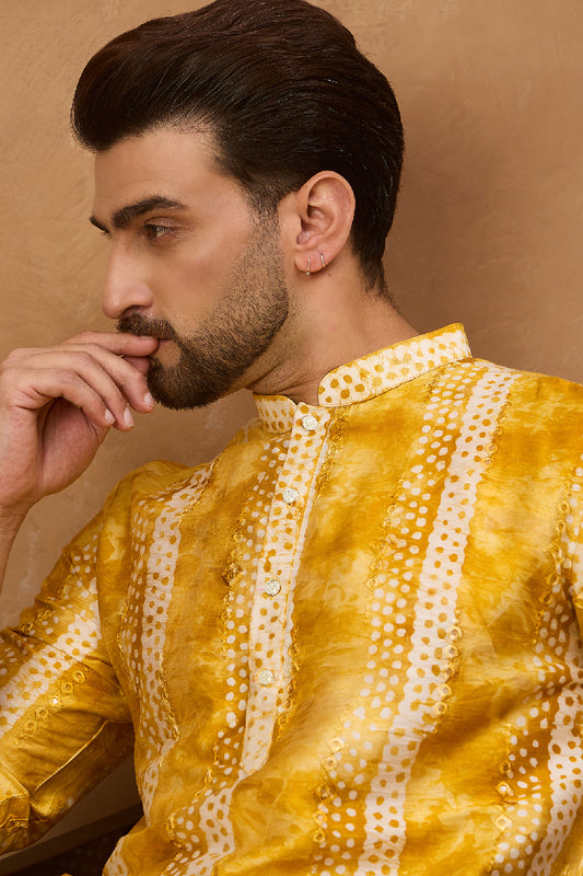 Yellow Silk Blend Shibori Embroidered Straight Kurta With Pant Set MKSET1540