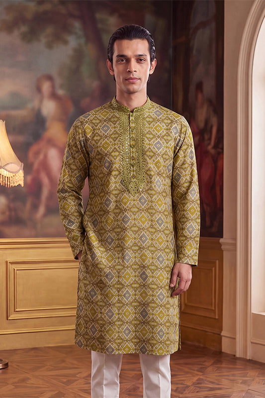 Ethnic Bay Mens Green Silk Blend Ethnic Motifs Ikat Printed Kurta With Trouser MKSET1894