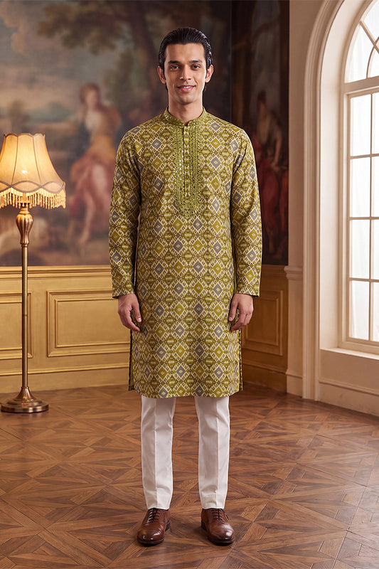 Ethnic Bay Mens Green Silk Blend Ethnic Motifs Ikat Printed Kurta MKU1894