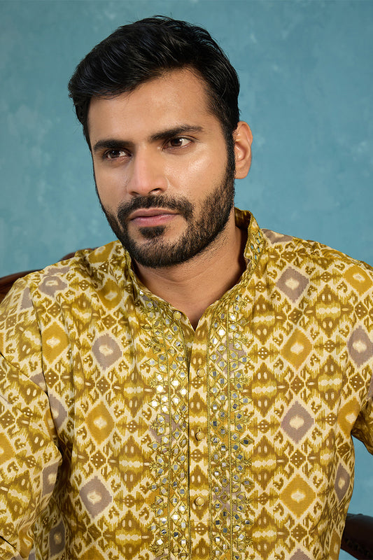 Ethnic Bay Mens Yellow Silk Blend Ethnic Motifs Ikat Printed Kurta With Trouser MKSET1894