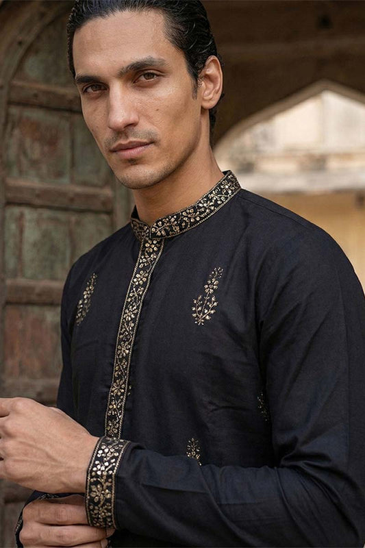 Ethnic Bay Men Black Silk Blend Embroidered Straight Kurta MKU2072