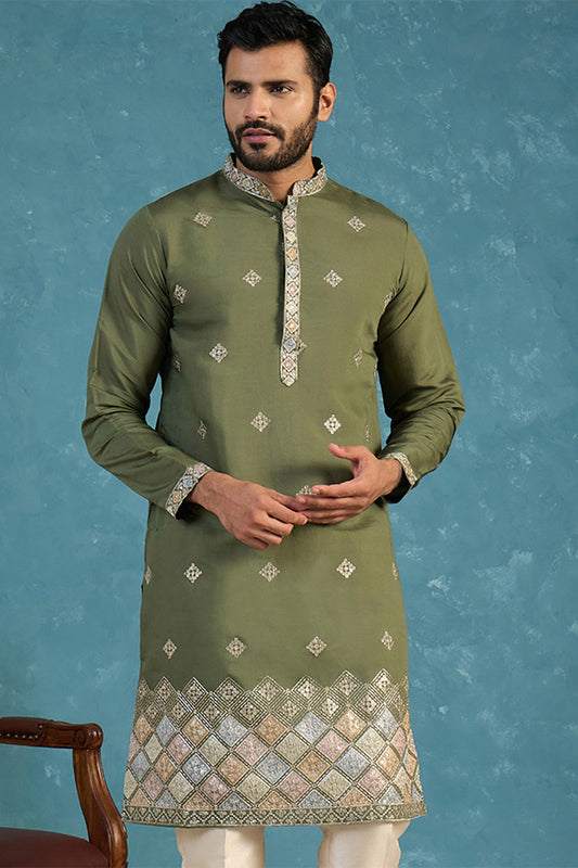 Ethnic Bay Silk Blend Green Solid Embroidered Calf Length Straight Kurta With Trousers MKSET2101