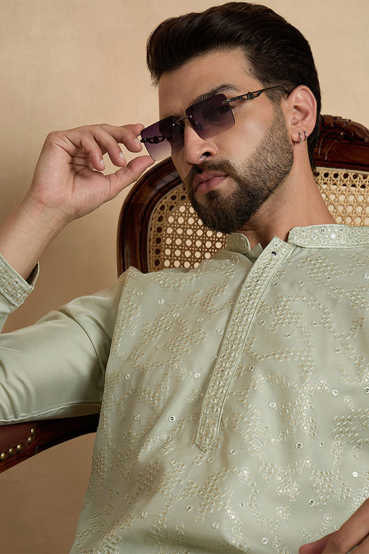 Ethnic Bay Silk Blend Green Solid Embroidered Calf Length Straight Kurta With Trousers MKSET2133
