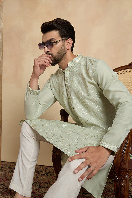 Ethnic Bay Silk Blend Green Solid Embroidered Calf Length Straight Kurta MKU2133