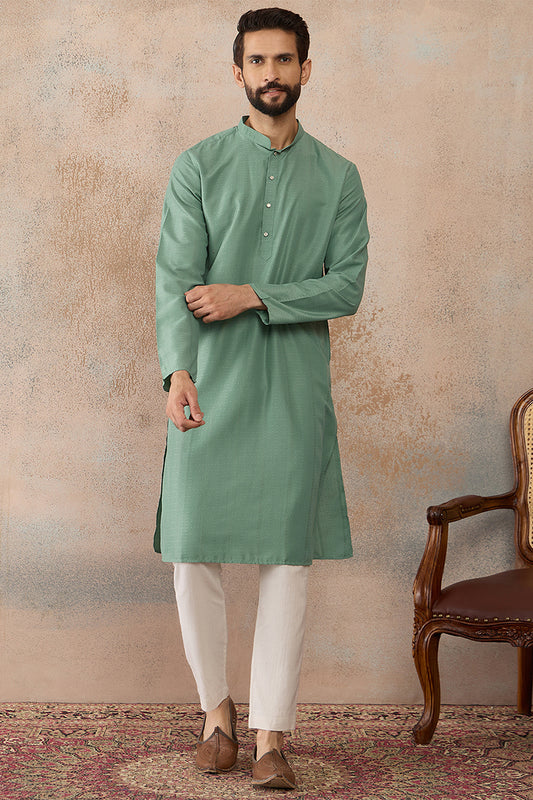 Ethnic Bay Mens Green Silk Blend Solid Solid Kurta With Trousers MKSET2221