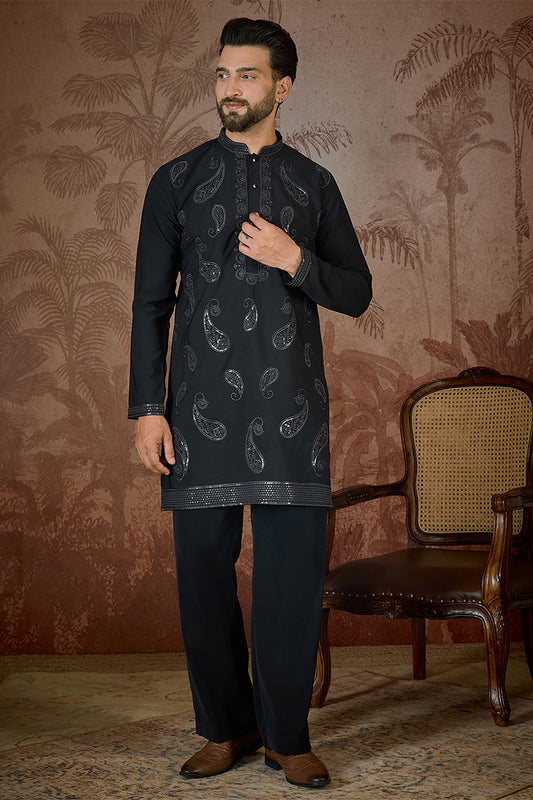 Ethnic Bay Mens Black Silk Blend Solid Embroidered Kurta MKU2382