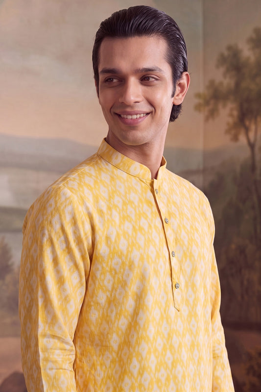 Ethnic Bay Mens Yellow Linen Ikkat Print Regular Kurta With Trouser MKSET2429