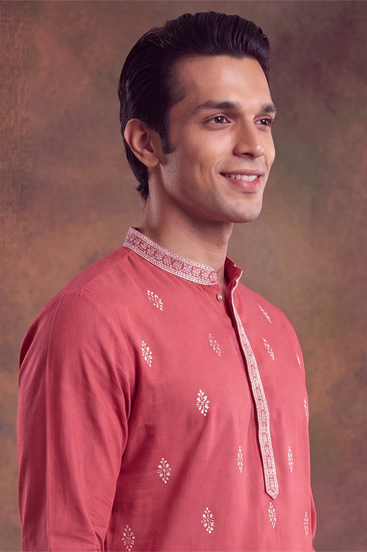 Ethnic Bay Mens Peach Silk Blend Solid Embroidered Kurta MKU2488