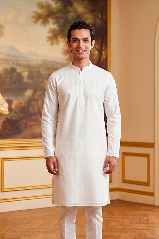 Ethnic Bay Mens White Cotton Ethnic Motifs Woven Design Kurta MKU2705